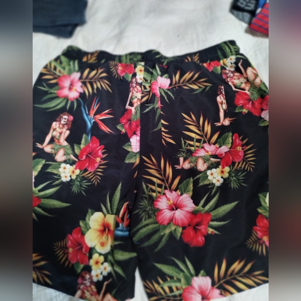Board shorts